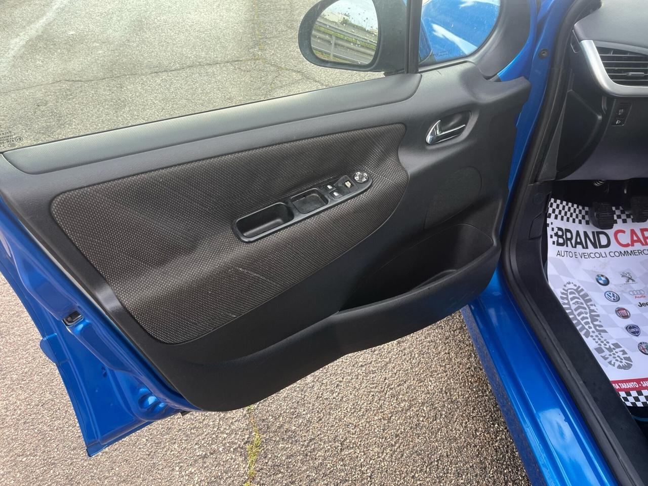 Peugeot 207 1.6 HDi 90CV 5p. XS Unipro 2008
