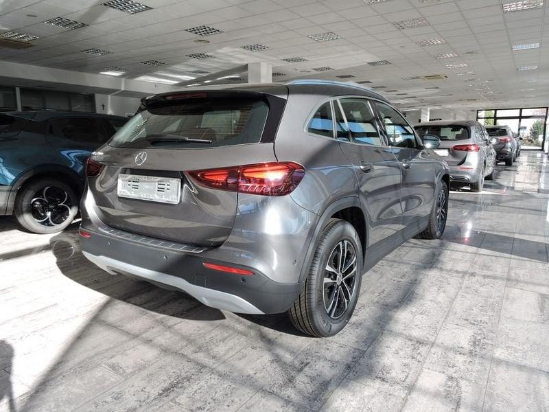 Mercedes-Benz GLA GLA 180 Automatic Advanced