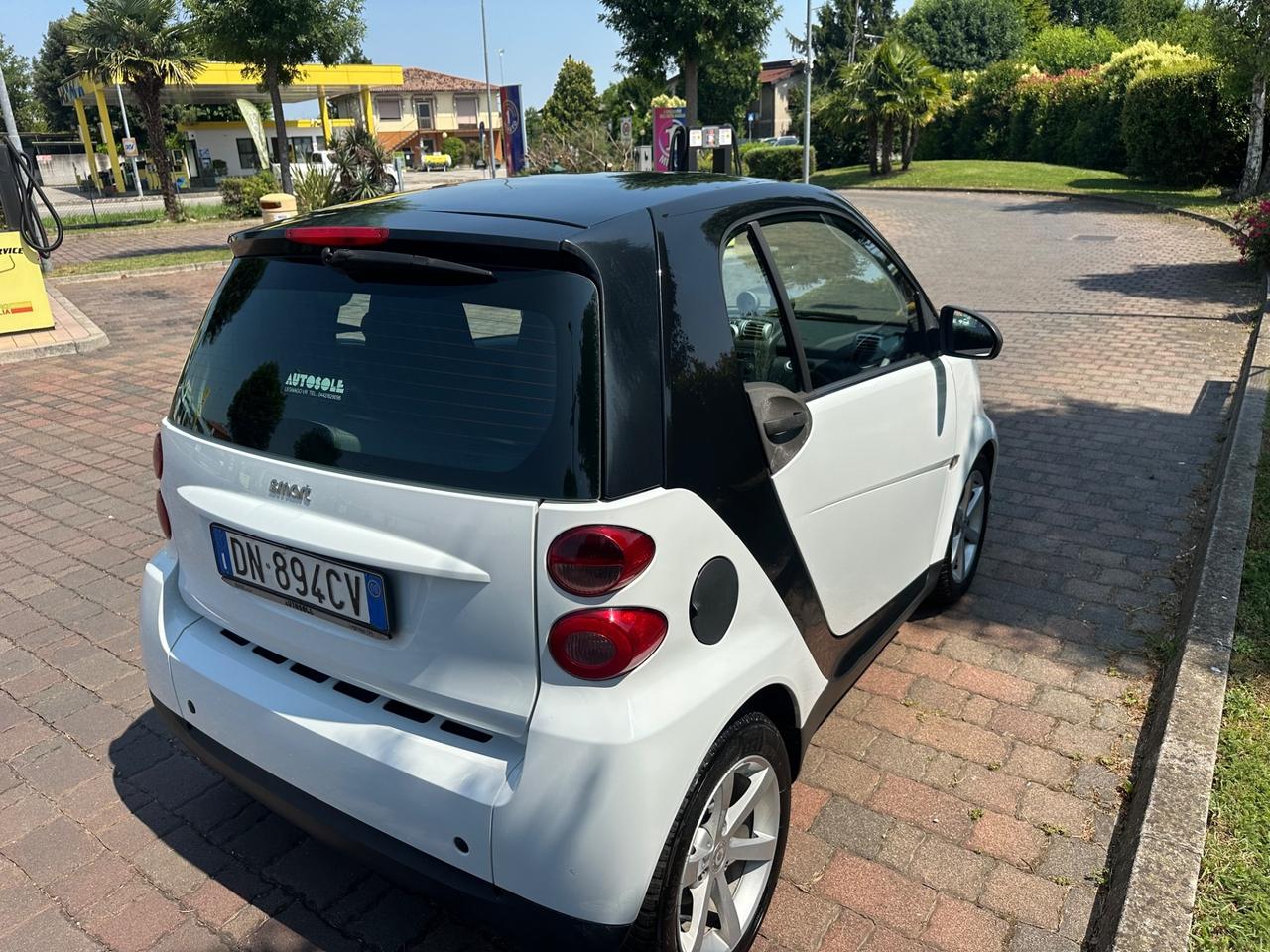 Smart ForTwo 2008 benz 1.0
