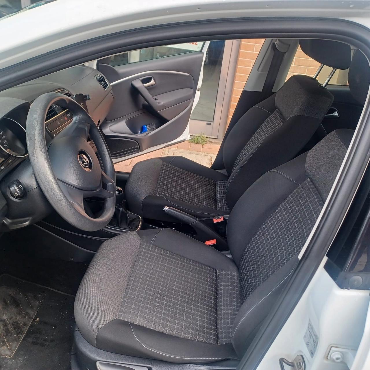 POLO 1.4 TDI EURO 6 NEOPATENTATI OTTIMA