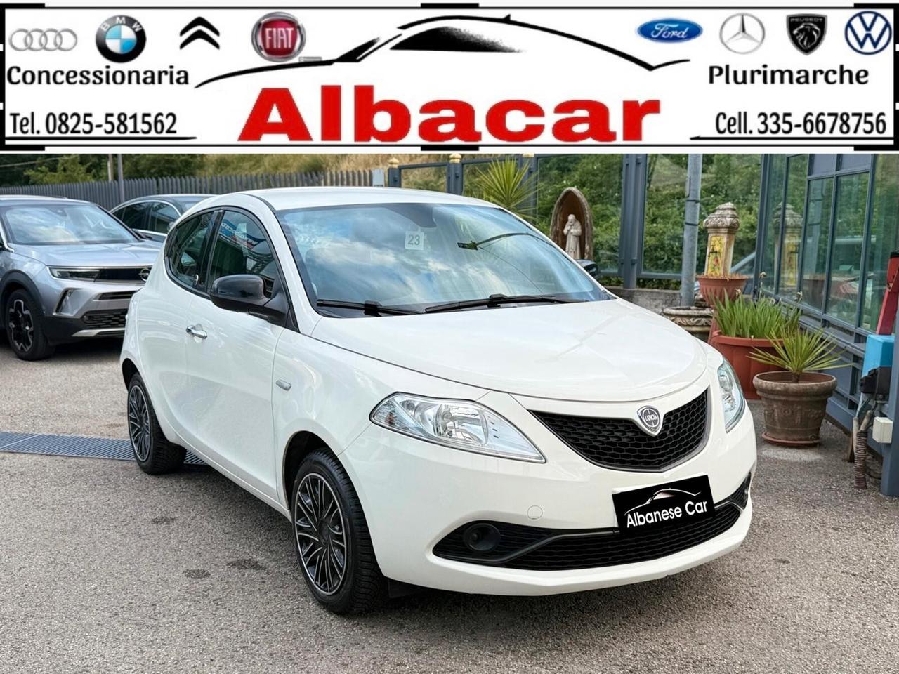 Lancia Ypsilon 1.2 Ecochic 69 CV GPL Gold