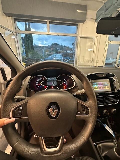 Renault Clio dCi 8V 75 CV 5 porte Business N1 AUTOCARRO POSTI