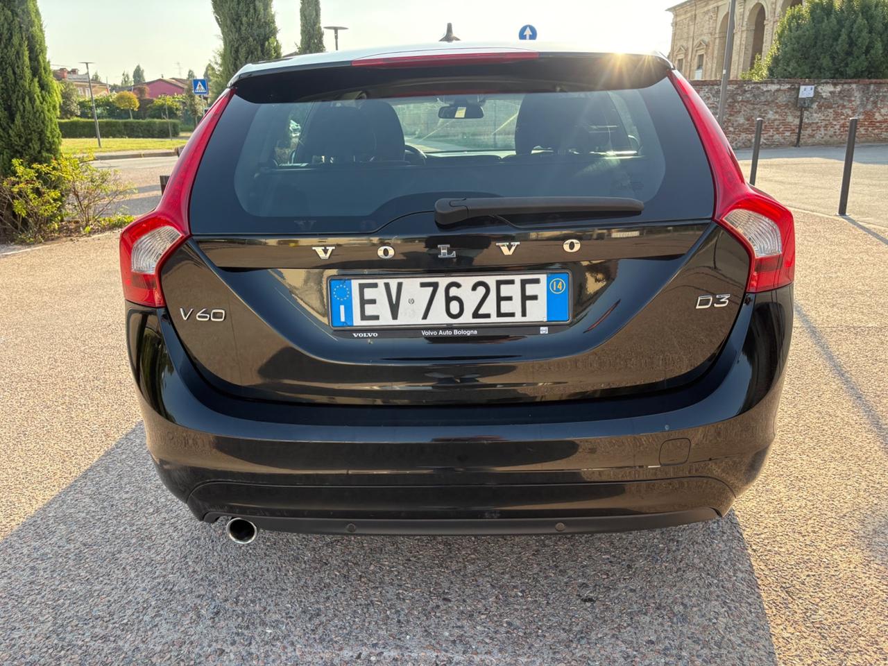 Volvo V60 D3 Summum 2.0 D anno 2014 perfetta