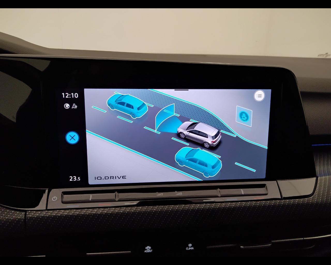 VOLKSWAGEN Golf VIII 2020 - Golf 2.0 tdi R-Line 150cv