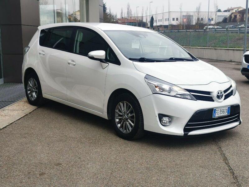 Toyota Verso Verso 1.6 D-4D Style