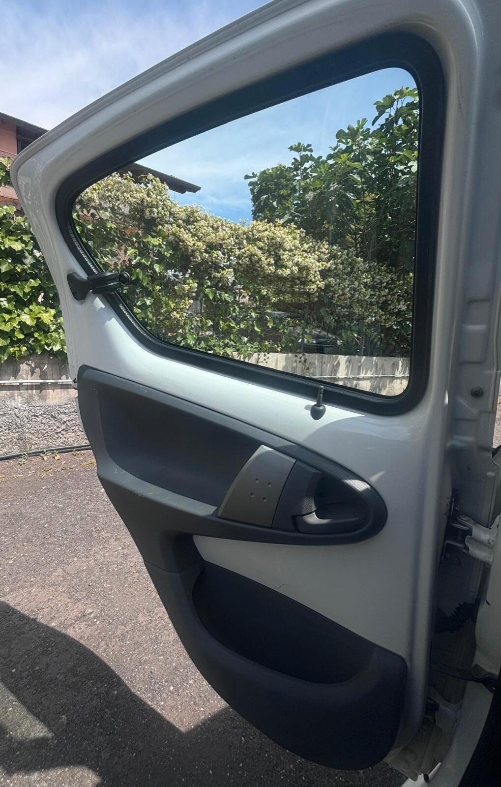 Toyota Aygo 1.0 12V VVT-i 5 porte Now Connect
