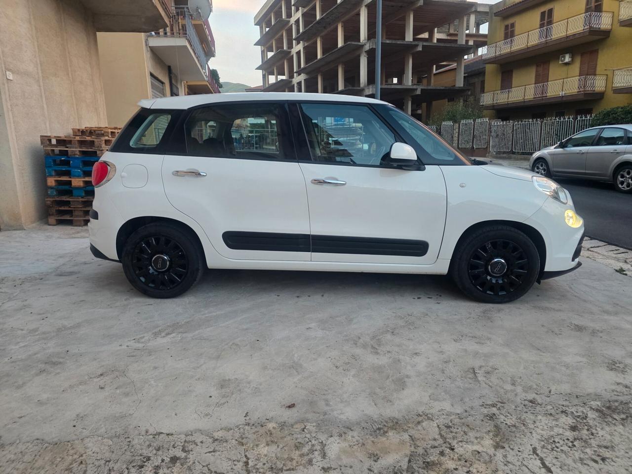 Fiat 500L 1.3 Multijet 95 CV Connect