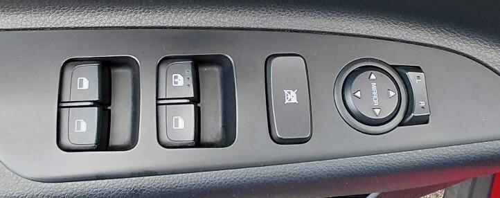Kia Stonic 1.0 T-GDi 100 CV MHEV iMT Style