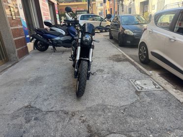 Benelli Leoncino 500 Scambler