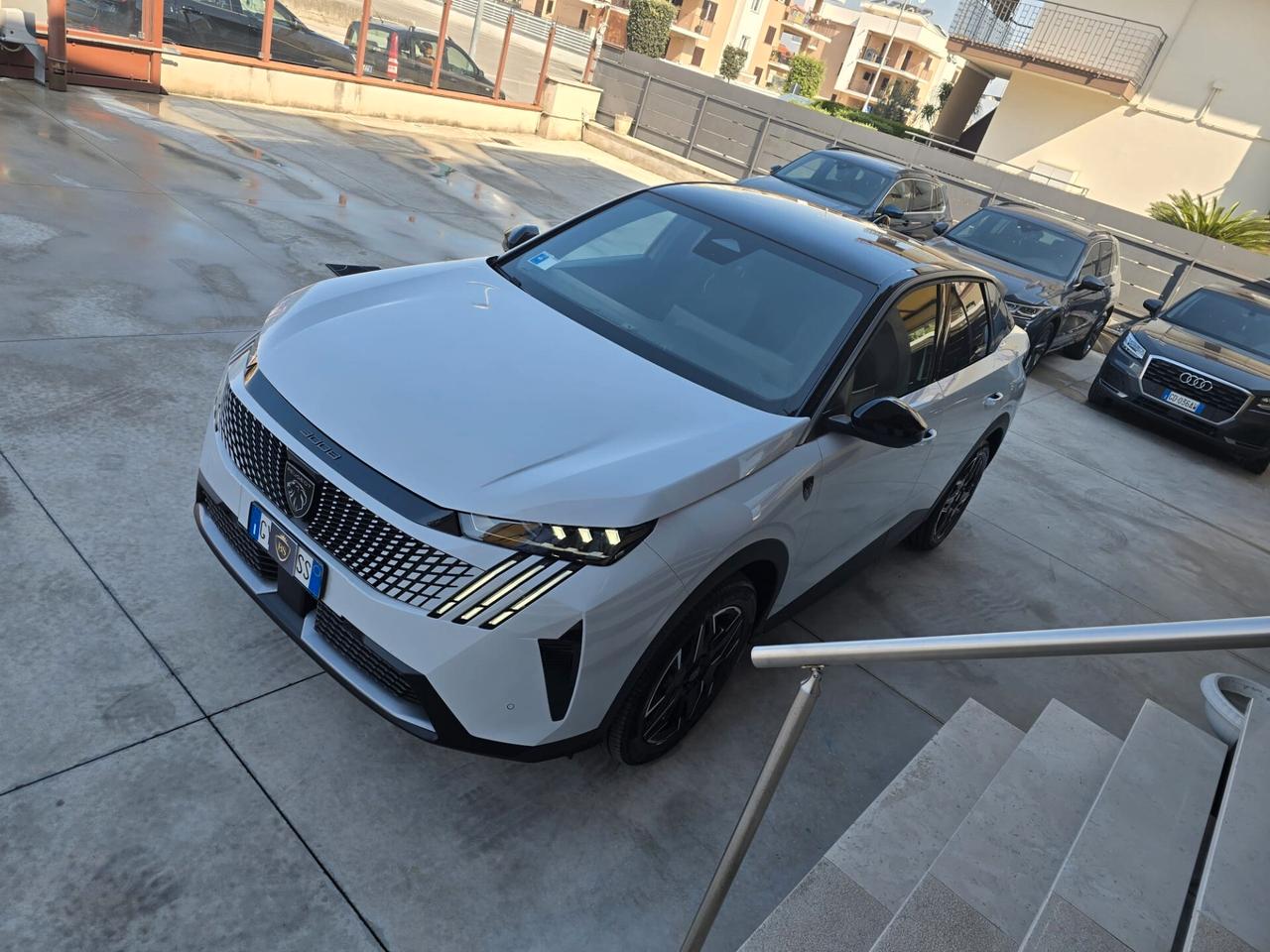 Peugeot 3008 Hybrid 136 e-DCS6 GT