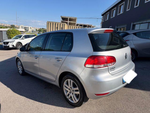 VOLKSWAGEN Golf 1.6