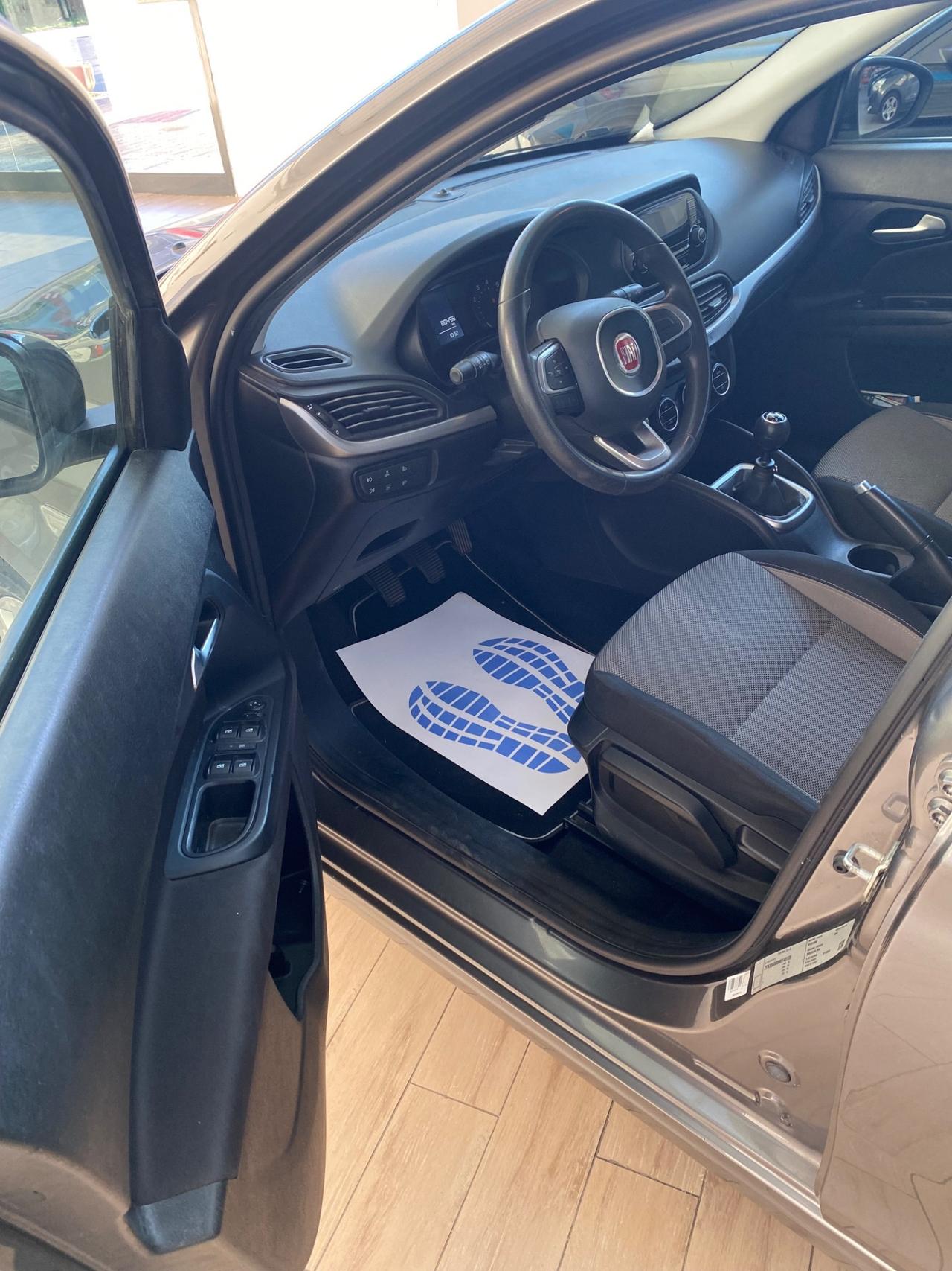 Fiat Tipo 1.4 easy 95cv