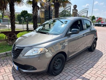 Lancia Ypsilon Ecochic Gold Gpl