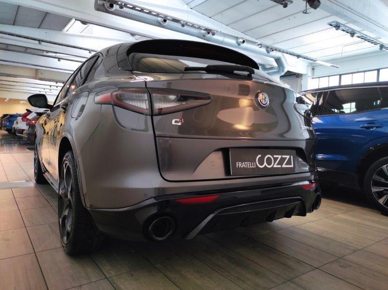 ALFA ROMEO Stelvio - Stelvio 2.0 Turbo 280 CV AT8 Q4 Veloce