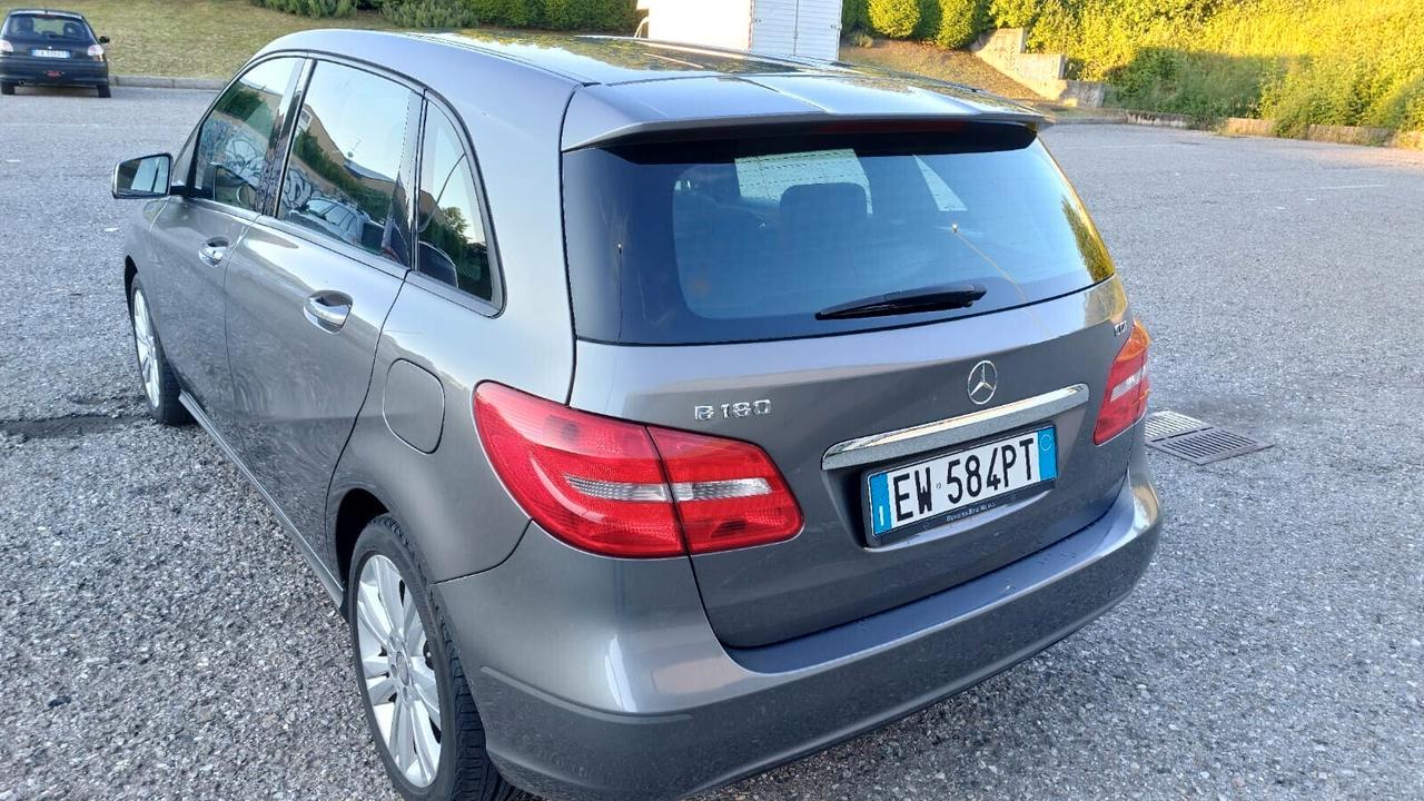 Mercedes-benz B 180 B 180 CDI Premium*18000km*Euro5b*