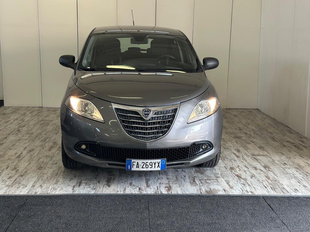 Lancia Ypsilon 1.2 Benzina 69 CV 5 porte Ok Neopatentati
