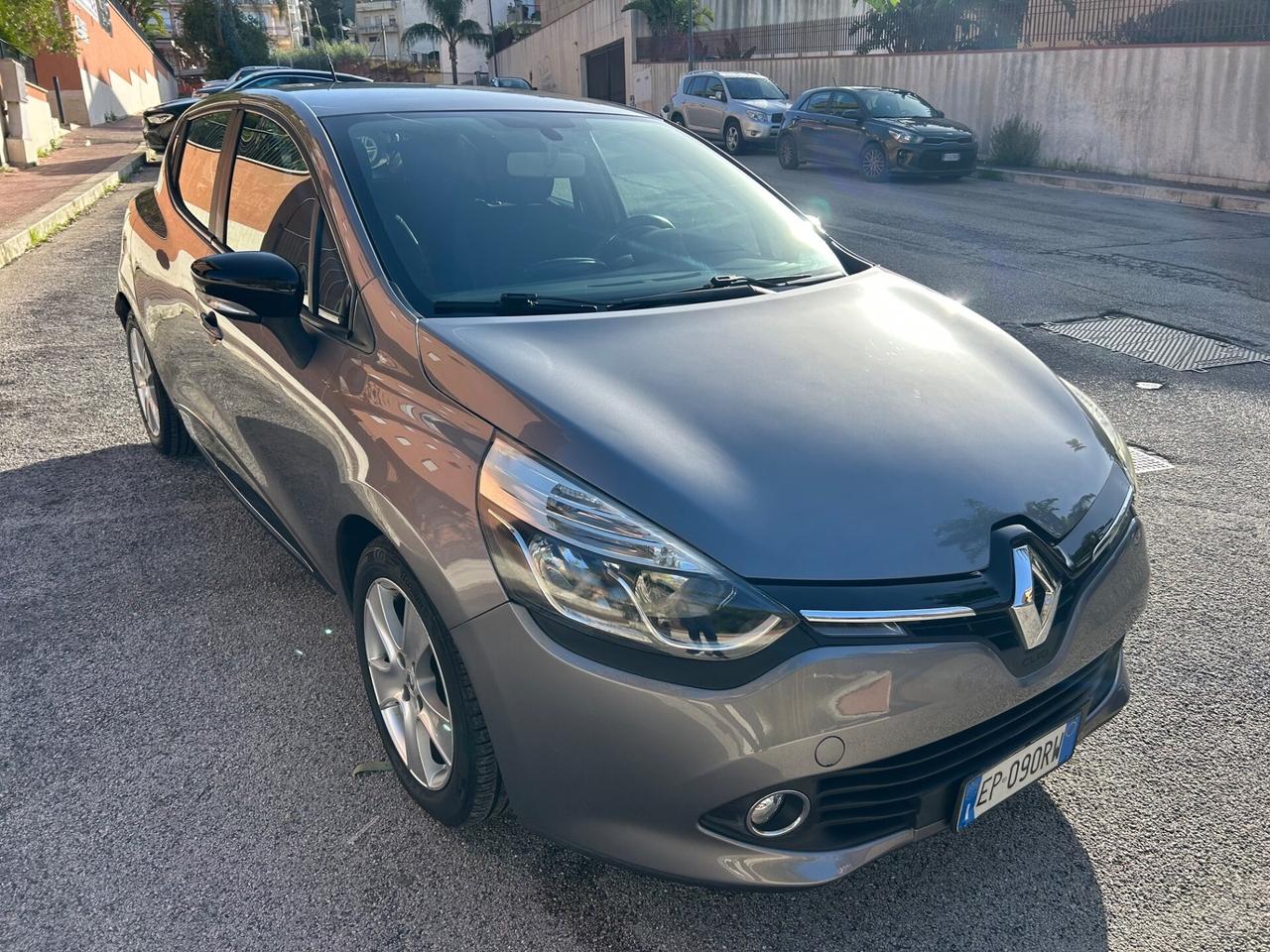 Renault Clio 1.2 16V 5 porte Dynamique