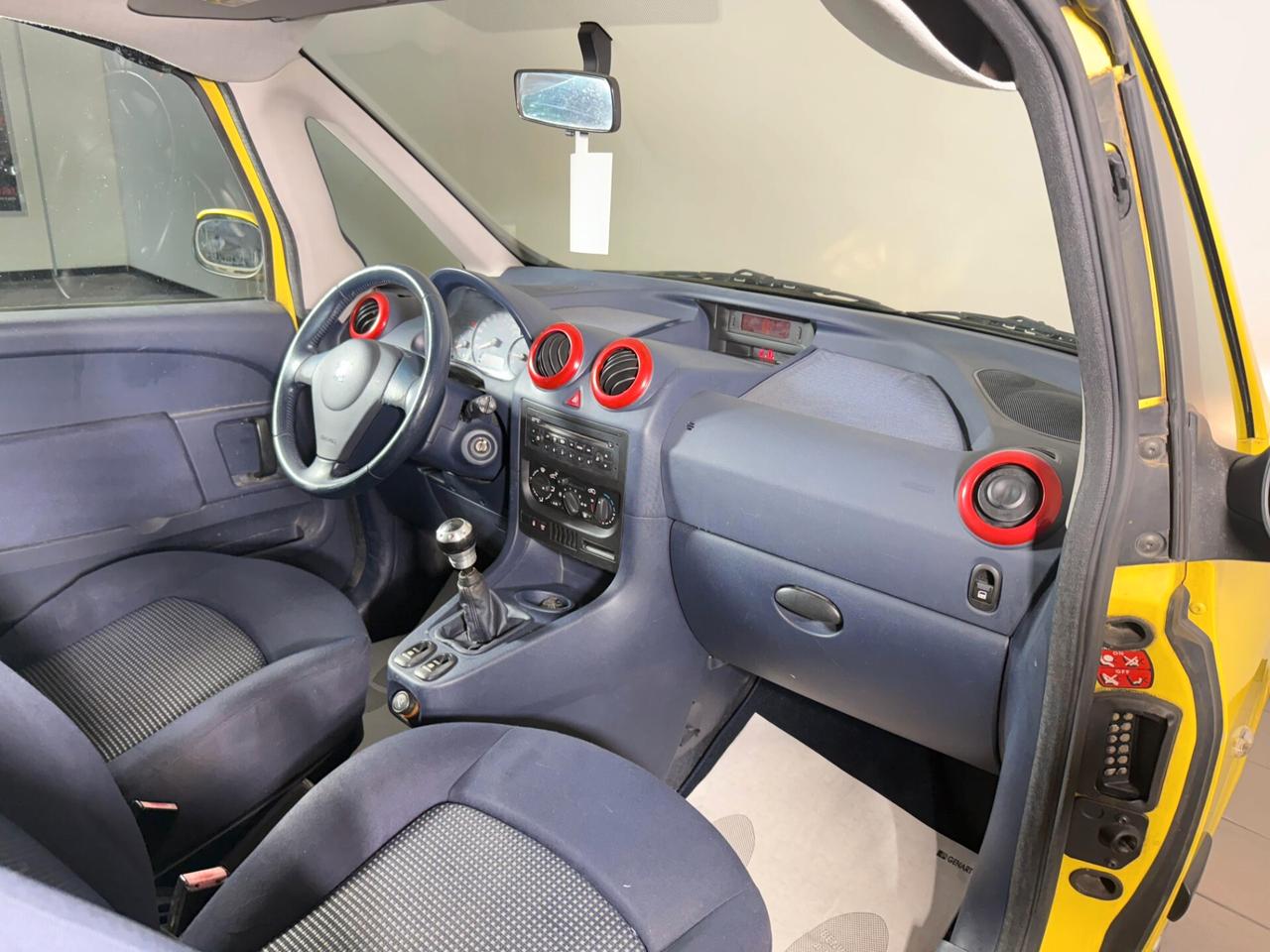 Peugeot 1007 1.4 Happy NEOPATENTATI