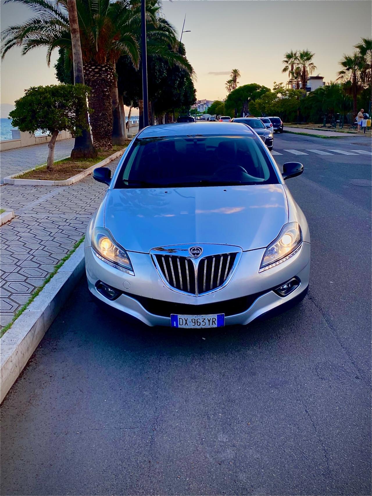 Lancia Delta 1.6 MJT DPF Platino