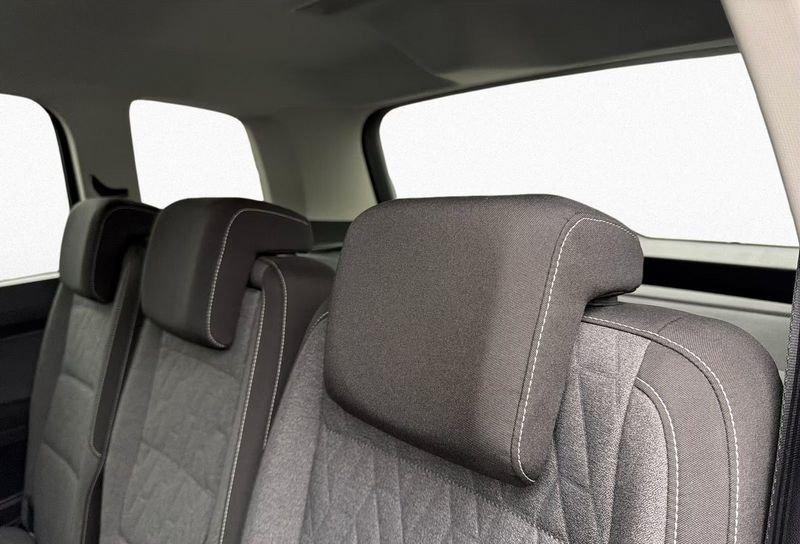 Volkswagen Touran 1.5 TSI DSG MOVE CAMERA NAVI IGLIGHT LED