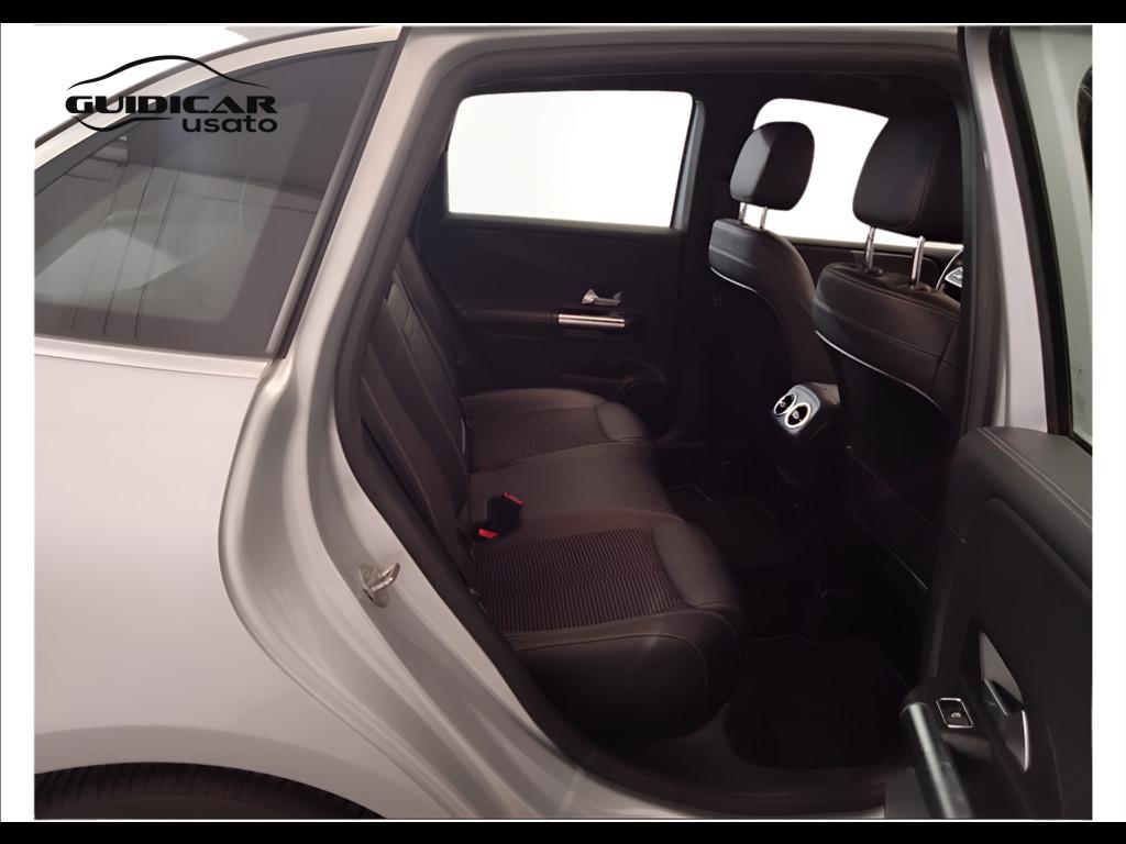 Mercedes-Benz Classe B - W247 2018 - B 180 d Sport Plus auto