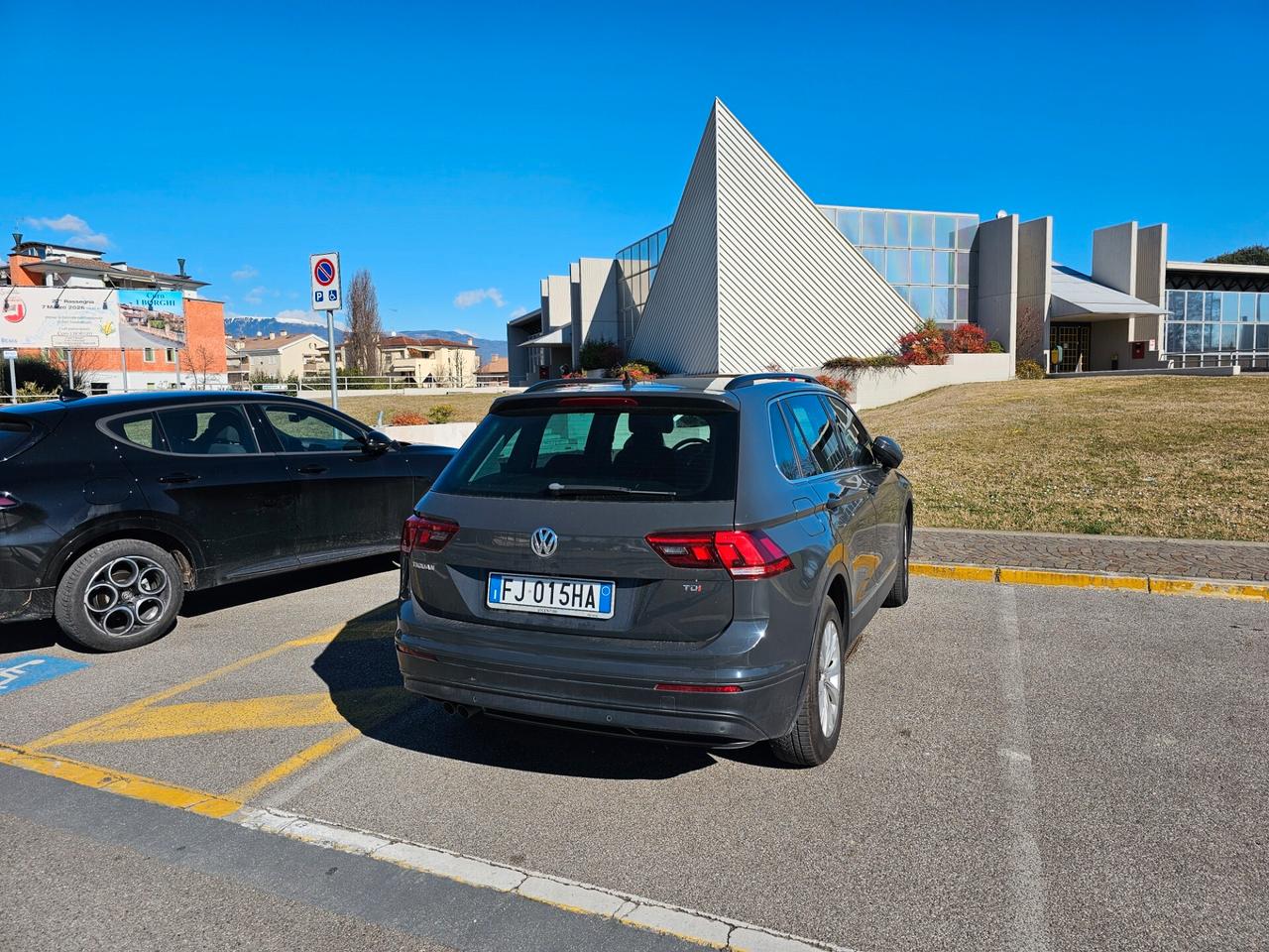 Volkswagen Tiguan 1.6 TDI SCR Business BlueMotion Technology