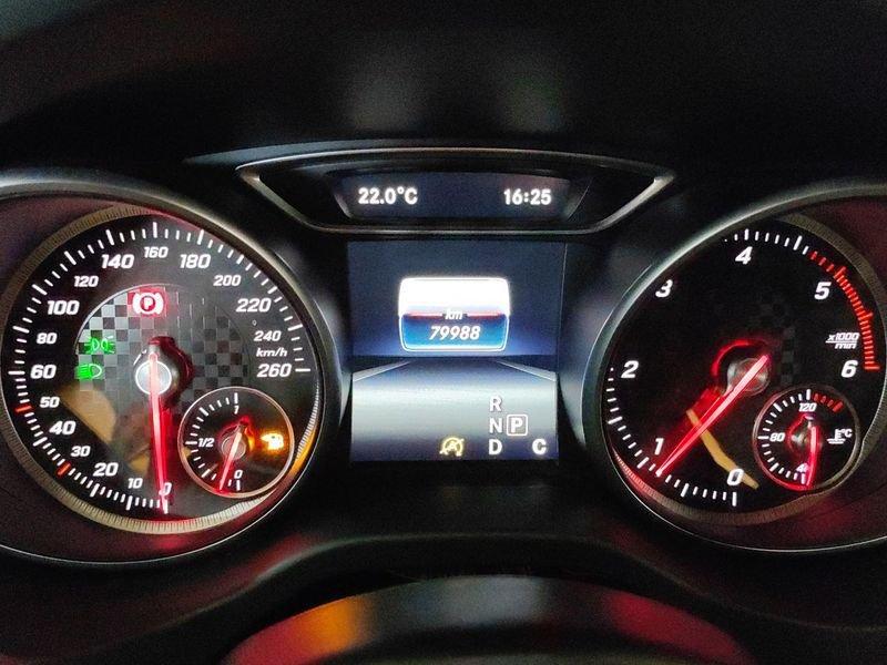 Mercedes-Benz Classe A A 180 d Premium auto my16