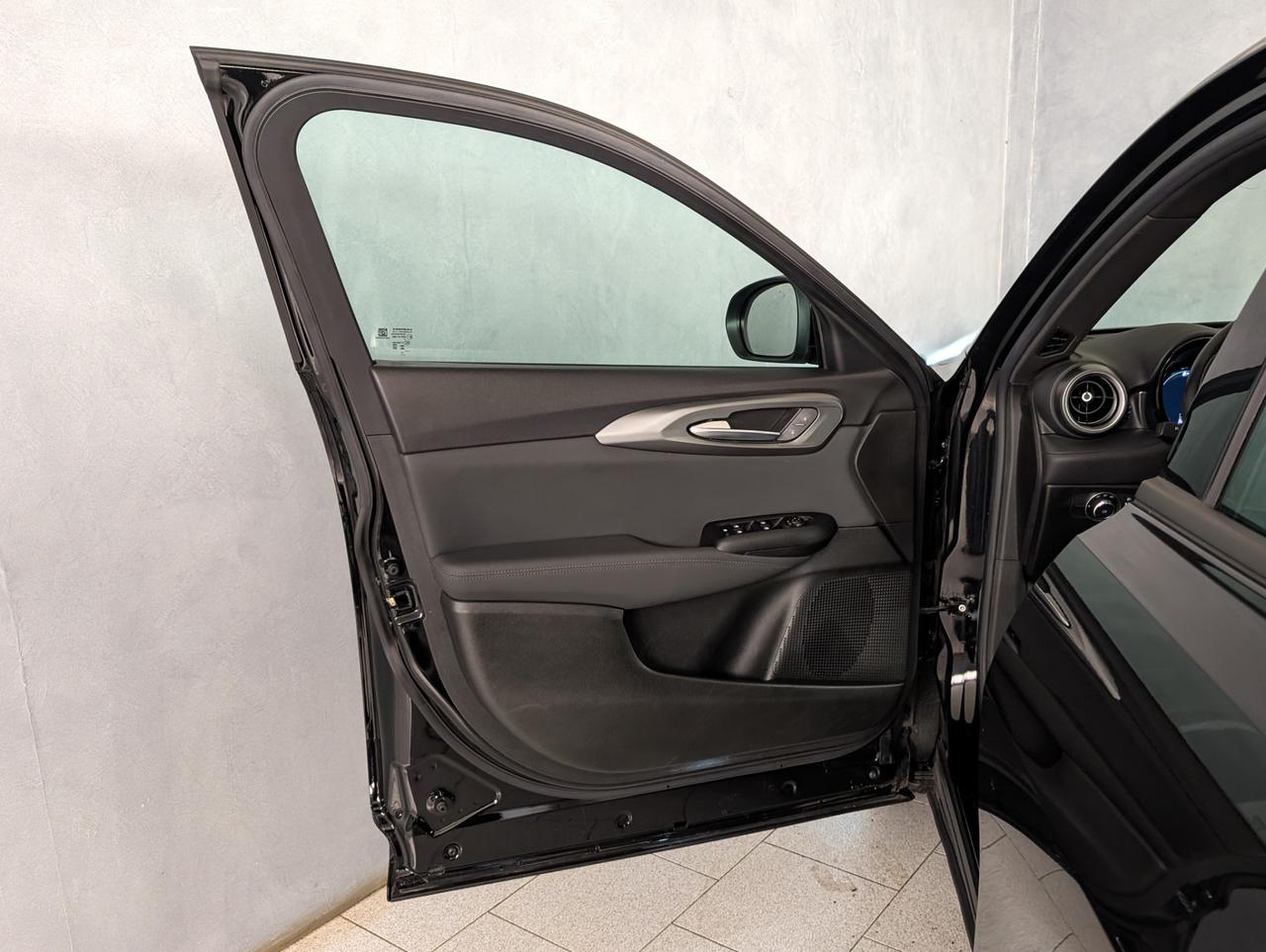 Alfa Romeo Tonale 1.5 Hybrid 130cv tct7 Sprint