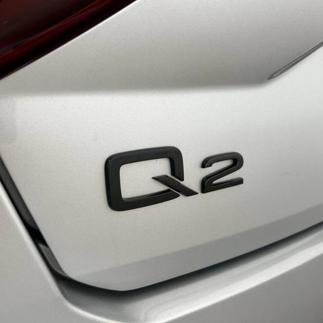 AUDI Q2 35 TFSI S tronic Admired