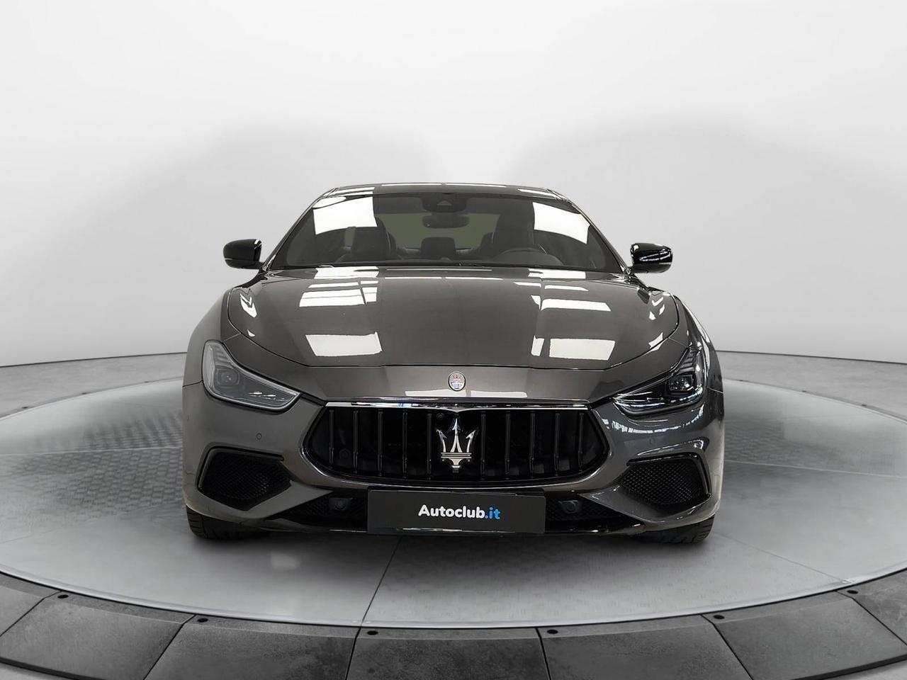 Maserati Ghibli Gransport 330cv