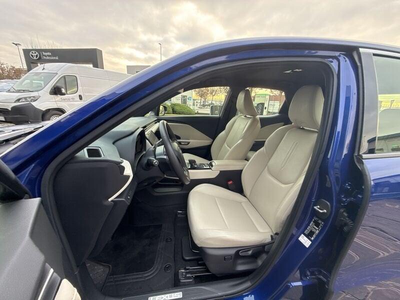 Lexus LBX LBX Hybrid Elegant