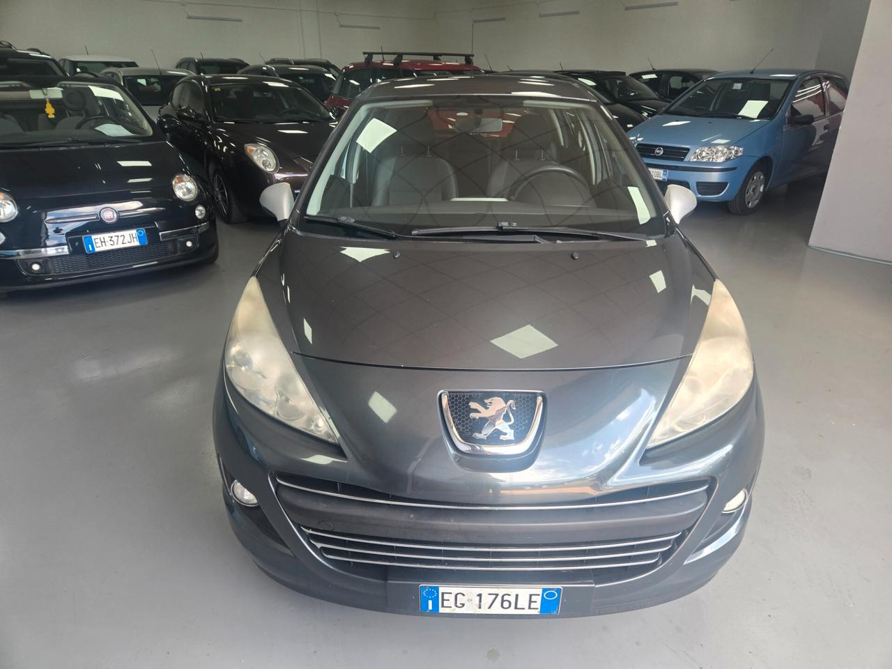Peugeot 207 1.6 8V HDi 93CV 5p. Special Edition