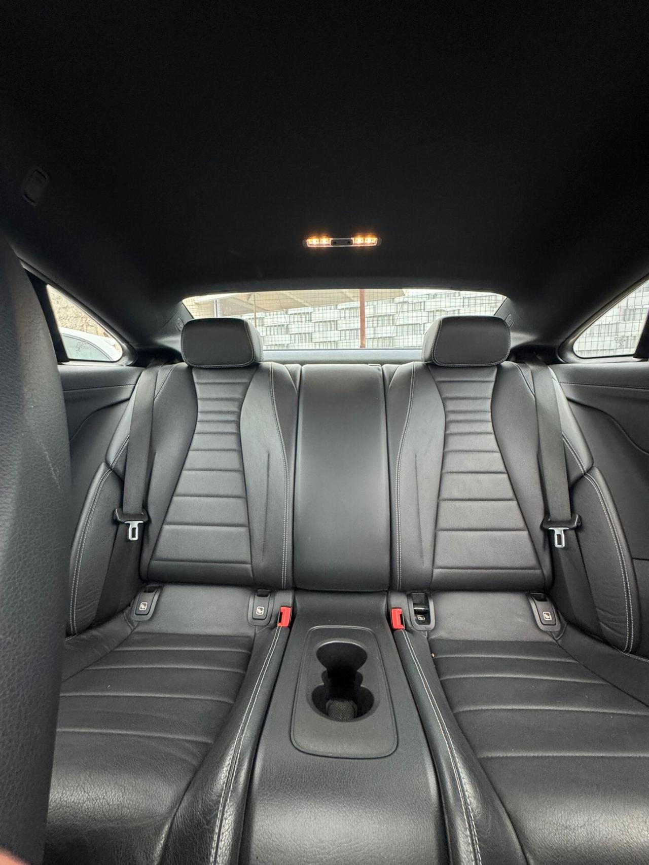 Mercedes-benz E 220 d Auto Premium Plus