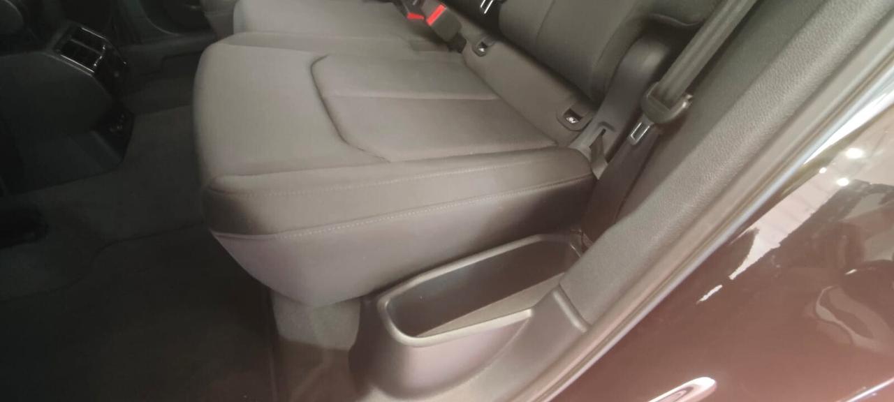 Audi Q3 35 TDI S tronic Identity Black