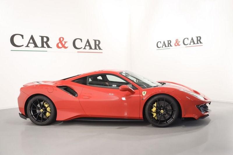 Ferrari 488 488 Pista