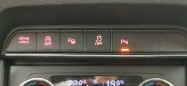 AUDI Q3 40 TFSI quattro S tronic Business Advanced