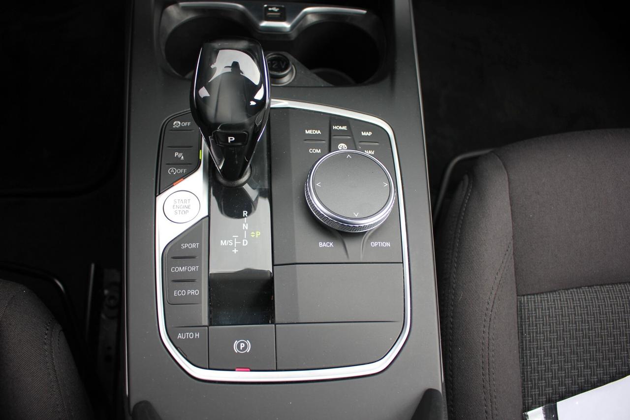 Bmw 116d*PREZZO VERO*automatica-navi-apple-android