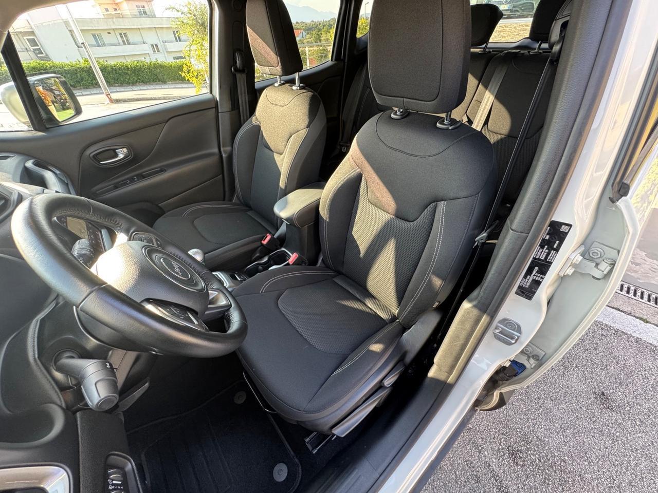 Jeep Renegade 1.0 T3 Sport FULL LED, NAVI