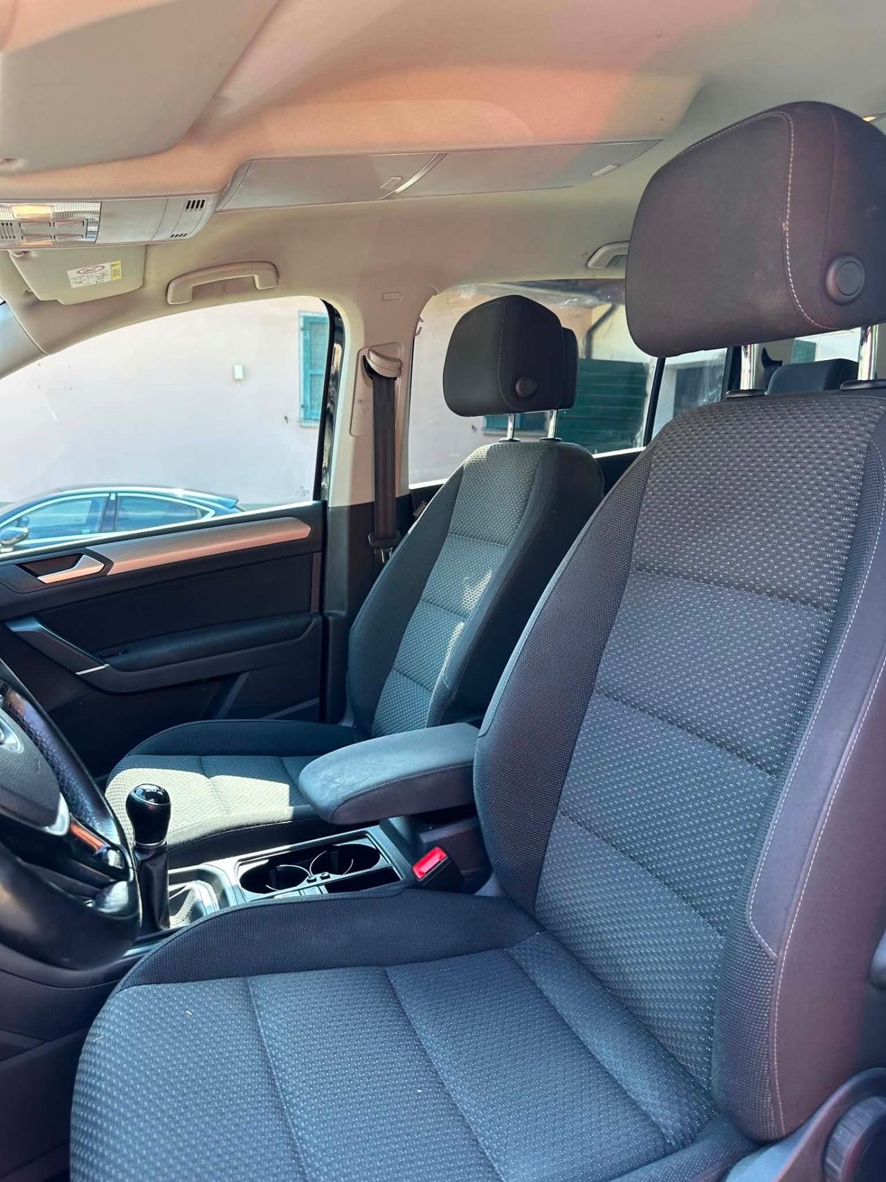 Volkswagen TOURAN 1.6 TDI 150 CV DSG 7 POSTI