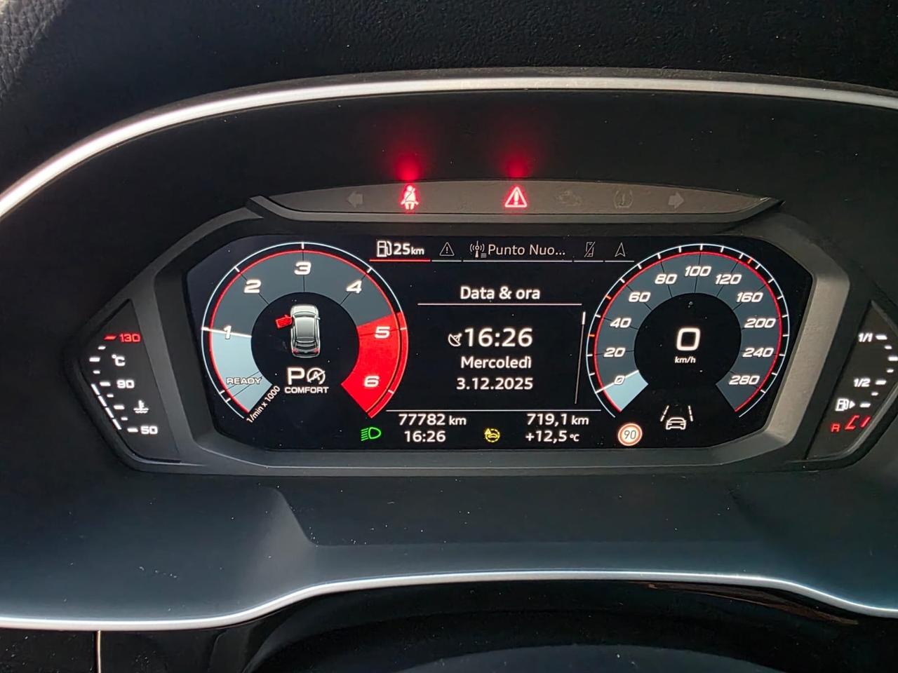 Audi Q3 35 TDI S tronic Identity Black