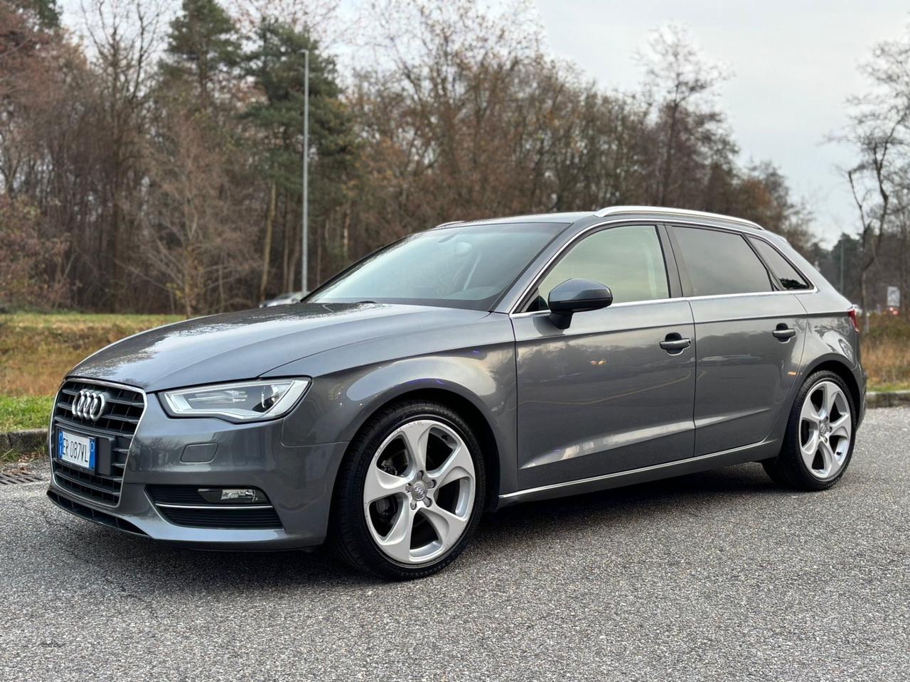 Audi A3 2.0 TDI S tronic Attraction