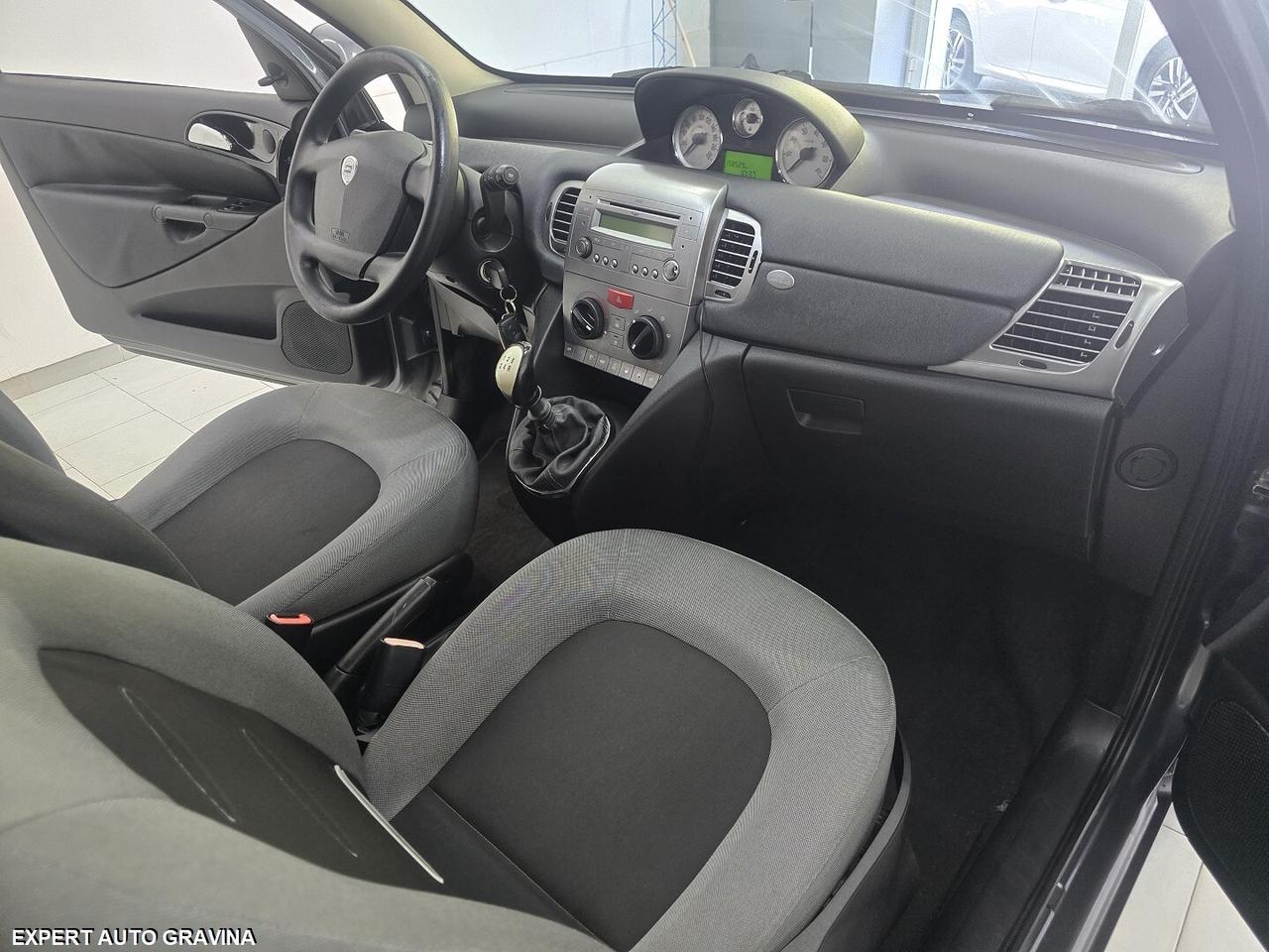 LANCIA YPSILON 1.2 BENZINA ORO 2006