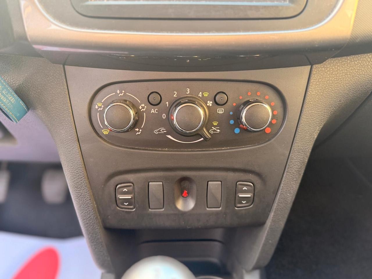 Dacia Sandero 1.2 GPL 75CV Extra