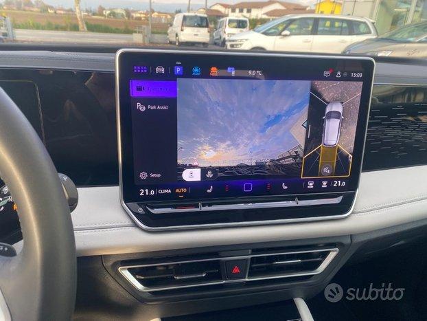 VOLKSWAGEN Tiguan 2.0 TDI 150 CV DSG Elegance