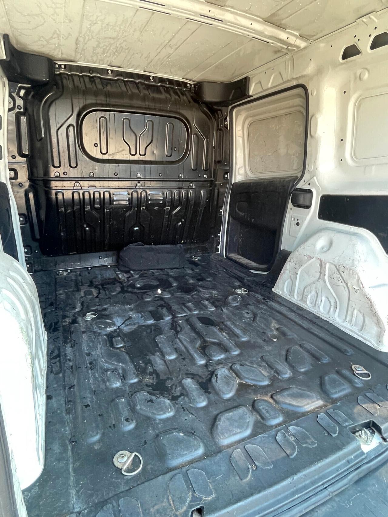 OPEL COMBO 1.6 105CV