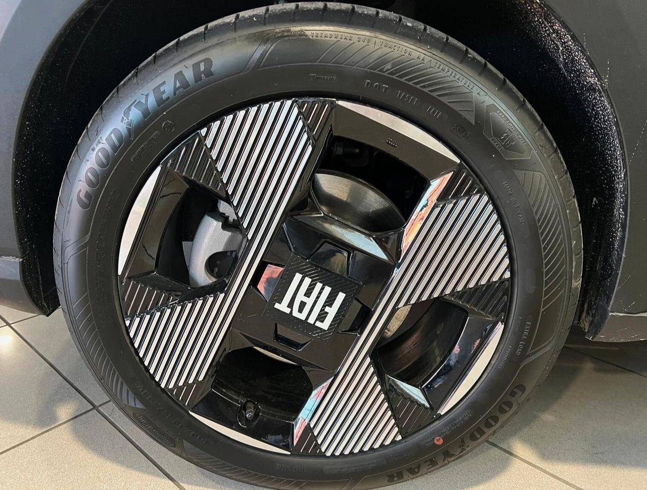 Fiat Grande Panda 1.2 Hybrid 110 CV S&S La Prima