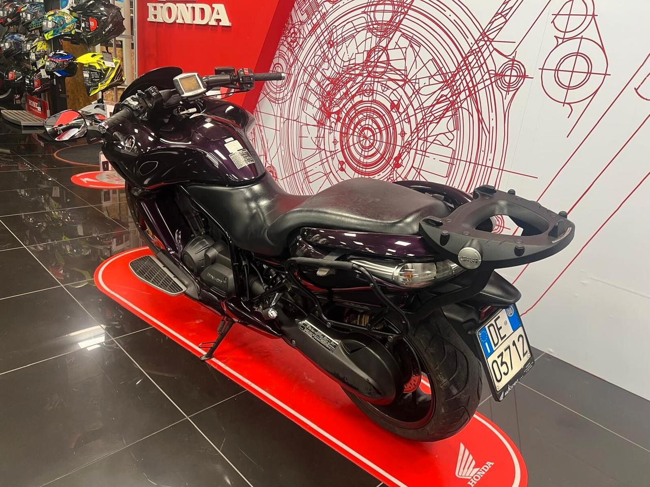 Honda DN-01 700 2008