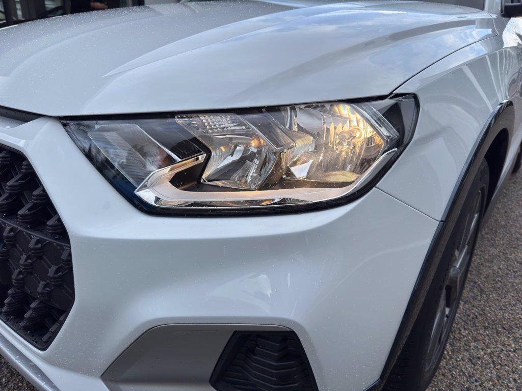 AUDI A1 citycarver 30 1.0 tfsi admired 110cv del 2021