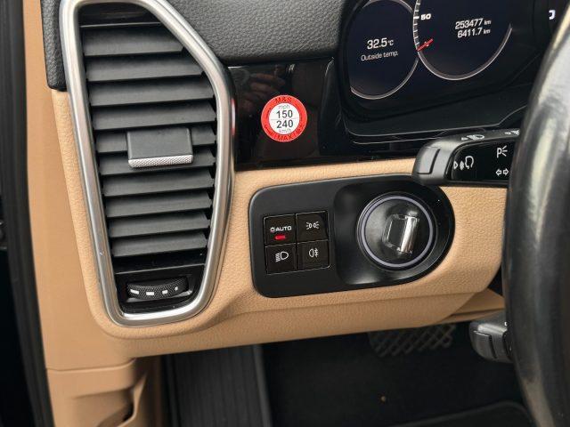PORSCHE Cayenne 3.0 V6 Unicop. Telecamera 360, Tettuccio.