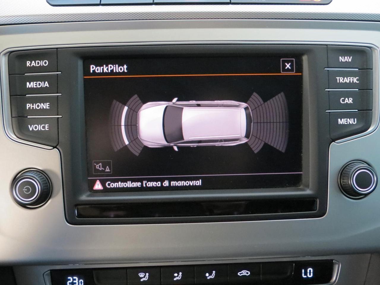 Volkswagen Passat Variant 1.6 TDI 120 cv SCR DSG Business BMT